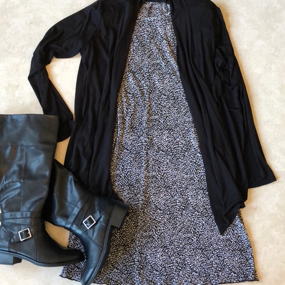 Dress Barn Dresses & Skirts - Dressbarn dress size 16